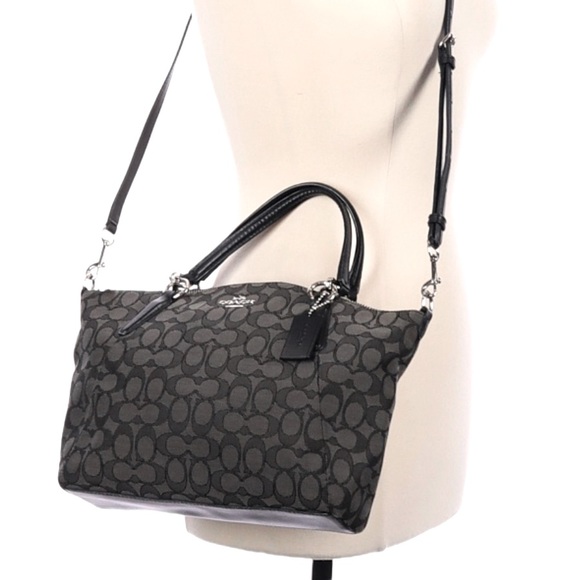 Coach handbag - Picture 1 of 3